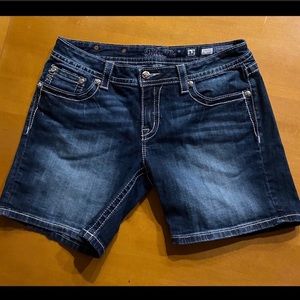 Miss Me Shorts SZ-32 Great Cond. Retail $129.00